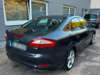Gebraucht Ford Mondeo 140 PS (102 kW) 2010 Blau Limousine