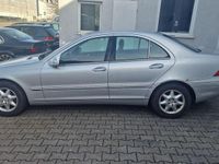 Gebraucht Mercedes C180 Elegance 129 PS (94 kW) 2001 Silber Limousine