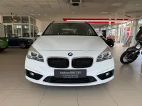 Gebraucht BMW 218 Active Tourer Basis 136 PS (100 kW) 2015 Weiß Van / Kleinbus