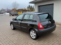 Gebraucht Renault Clio II 75 PS (55 kW) 2003 Schwarz Kleinwagen