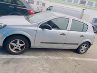 Gebraucht Opel Astra 2005 Silber Limousine