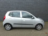 Gebraucht Hyundai i10 Style 86 PS (63 kW) 2013 Silber Kleinwagen