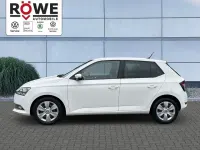 Gebraucht Skoda Fabia Ambition 60 PS (44 kW) 2021 Weiß Kleinwagen