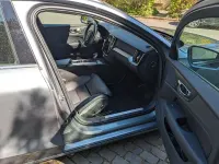 Gebraucht Volvo V60 Inscription 190 PS (139 kW) 2020 Grau Kombi