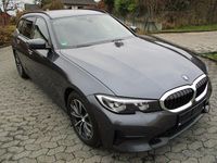 Gebraucht BMW 318 Sport Line 150 PS (110 kW) 2022 Grau Kombi