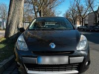 Gebraucht Renault Clio II 75 PS (55 kW) 2011 Schwarz Kleinwagen