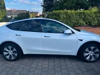 Gebraucht Tesla Model Y Standard Range 219 kW (299 PS) 2023 Weiß SUV