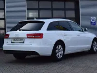 Gebraucht Audi A6 Comfort 177 PS (130 kW) 2013 Weiß Kombi