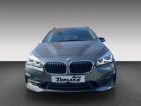 Gebraucht BMW 220 Gran Tourer Sport Line 190 PS (139 kW) 2020 Grau Van / Kleinbus