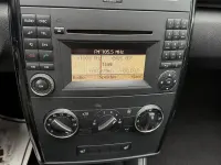 Gebraucht Mercedes A160 82 PS (60 kW) 2012 Schwarz Kleinwagen