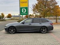 Gebraucht BMW 320 Advantage 190 PS (139 kW) 2021 Grau Kombi