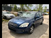 Usado Kia Ceed 122 CV (89 kW) 2008 Azul Utilitario