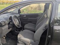 Gebraucht VW Fox 54 PS (39 kW) 2010 Schwarz Kleinwagen