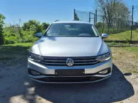 Gebraucht VW Passat 150 PS (110 kW) 2022 Silber Kombi