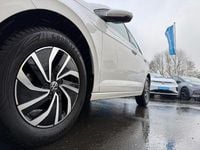 Gebraucht VW Polo 95 PS (69 kW) 2023 Weiß Kleinwagen