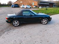 Gebraucht Mazda MX5 115 PS (84 kW) 2002 Schwarz Cabrio