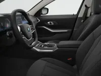 Gebraucht BMW 320 Comfort Edition 184 PS (135 kW) 2025 Weiß Limousine
