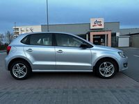 Usado VW Polo Match 69 HP (50 kW) 2012 Prateado Citadino