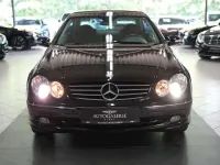 Gebraucht Mercedes CLK240 Avantgarde 170 PS (125 kW) 2003 Schwarz Coupé