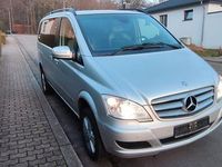 Gebraucht Mercedes Viano 163 PS (119 kW) 2011 Silber Van / Kleinbus