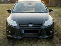 Gebraucht Ford Focus Trend 116 PS (85 kW) 2011 Schwarz Limousine