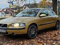 Gebraucht Volvo S60 250 PS (183 kW) 2001 Gold Limousine