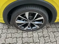 Gebraucht VW T-Cross R-line 116 PS (85 kW) 2024 Gelb SUV