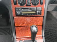 Second-hand Mercedes E280 204 CP (150 kW) 1997 Negru Berlinǎ