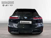 Gebraucht BMW iX M Sport 300 kW (408 PS) 2025 Saphirschwarz SUV
