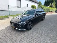 Gebraucht Mercedes E220 194 PS (142 kW) 2021 Obsidianschwarz Kombi
