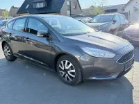 Używany Ford Focus Trend 101 KM (74 kW) 2017 Szary Sedan/Limuzyna