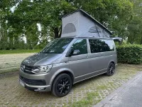 Gebraucht VW California Beach 199 PS (146 kW) 2019 Beige Van
