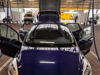 Gebraucht Ford Fiesta Trend 85 PS (62 kW) 2018 Blau Limousine