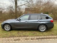 Gebraucht BMW 320 190 PS (139 kW) 2017 Grau Kombi