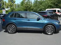 Gebraucht VW Tiguan Life 150 PS (110 kW) 2022 Blau SUV