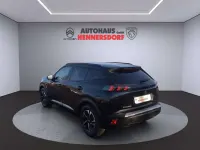 Gebraucht Peugeot e-2008 Allure 100 kW (136 PS) 2023 Schwarz SUV