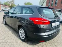Gebraucht Ford Focus Titanium 101 PS (74 kW) 2017 Grau Kombi