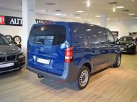 Gebraucht Mercedes Vito 190 PS (139 kW) 2019 Blau Van