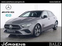 Gebraucht Mercedes A200 Progressive 163 PS (119 kW) 2024 Grau metalliclack mountaingrau Limousine