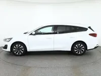 Gebraucht Ford Focus Titanium X 125 PS (91 kW) 2025 Frostweiss Kombi