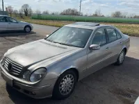 Gebraucht Mercedes E240 177 PS (130 kW) 2004 Grau Limousine
