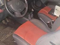 Gebraucht Renault Clio II 70 PS (51 kW) 2005 Grau Kleinwagen