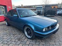 Gebraucht BMW 525 192 PS (141 kW) 1993 Blau Limousine