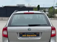 Gebraucht Skoda Octavia 122 PS (89 kW) 2011 Grau Limousine