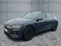 Gebraucht Audi Q8 e-tron S-Line 300 kW (408 PS) 2024 Plasmablau metallic SUV