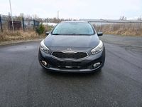 Gebraucht Kia Ceed 135 PS (99 kW) 2012 Grau Kleinwagen