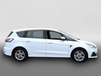 Gebraucht Ford S-MAX Titanium 150 PS (110 kW) 2022 Weiß Van / Kleinbus