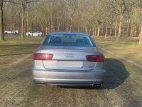 Gebraucht Audi A6 Sport 218 PS (160 kW) 2016 Grau Limousine