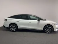 Gebraucht VW ID.7 Pro 210 kW (286 PS) 2025 Gletscherweiß metallic Limousine