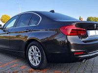 Gebraucht BMW 318 Luxury Line 150 PS (110 kW) 2017 Braun Limousine